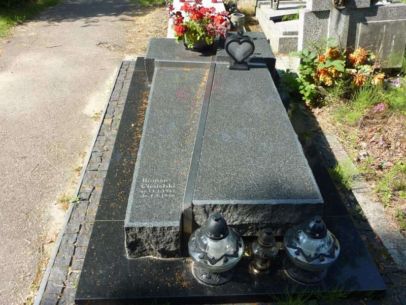 Roman Ciesielski 1925 Katowice - Grobonet - Wyszukiwarka osób pochowanych