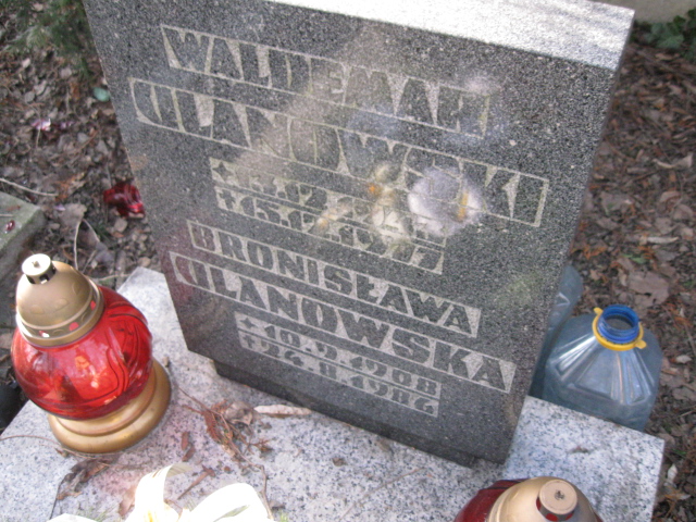 Waldemar Ulanowski 1943 Katowice - Grobonet - Wyszukiwarka osób pochowanych