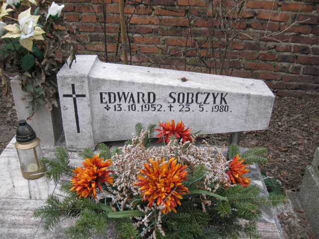 Edward Sobczyk 1952 Katowice - Grobonet - Wyszukiwarka osób pochowanych