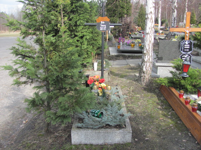 Grób Jadwiga Pinocy