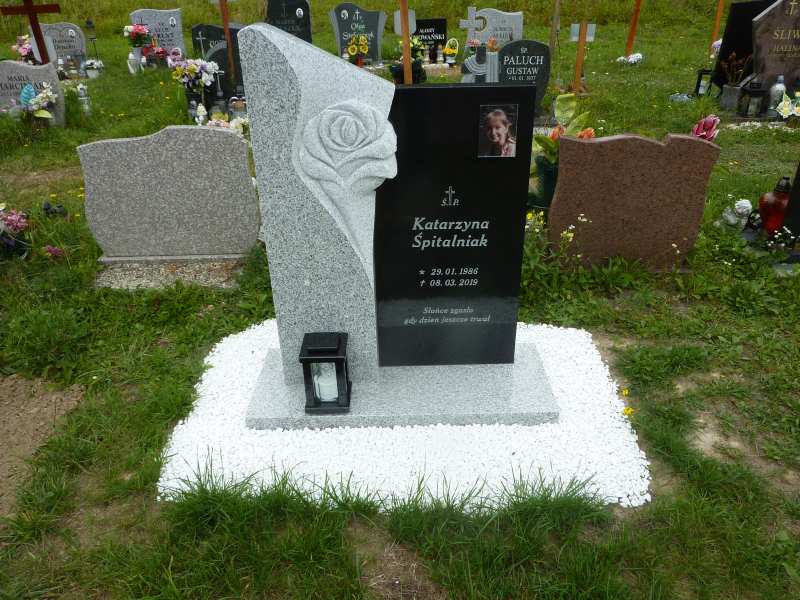 Katarzyna Śpitalniak 1986 Katowice - Grobonet - Wyszukiwarka osób pochowanych
