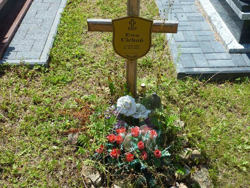 Ewa Cichoń 1952 Katowice - Grobonet - Wyszukiwarka osób pochowanych