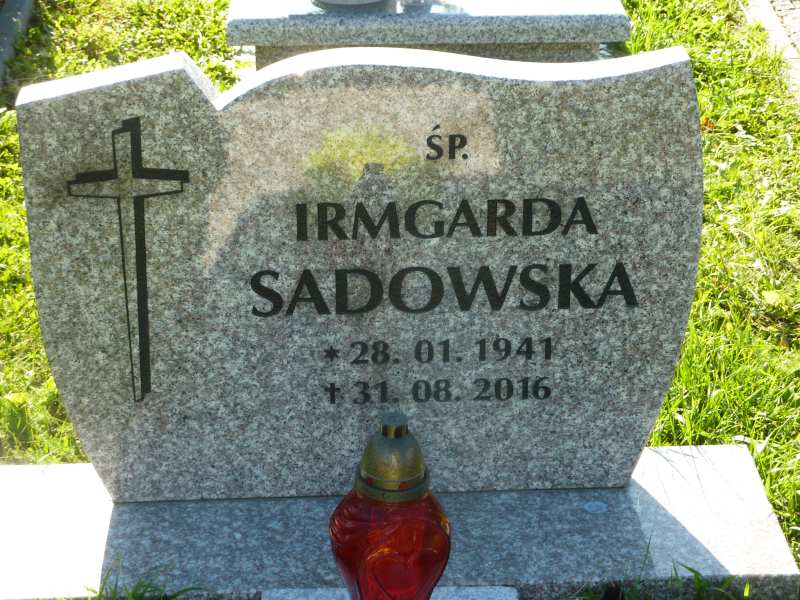 Grób Irmgarda Klara Sadowska