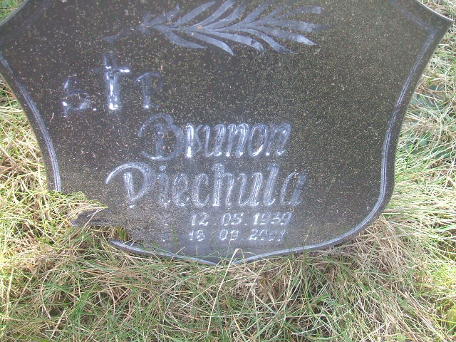 Brunon Piechula 1939 Katowice - Grobonet - Wyszukiwarka osób pochowanych