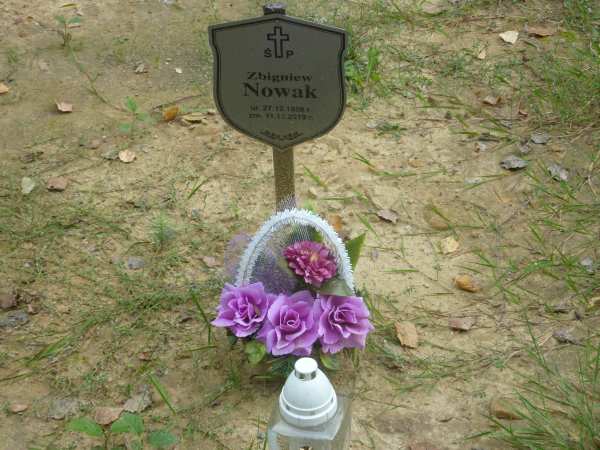 Zbigniew Nowak 1956 Katowice - Grobonet - Wyszukiwarka osób pochowanych