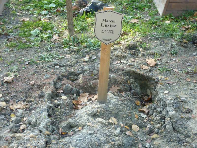 Marcin Lesisz 1974 Katowice - Grobonet - Wyszukiwarka osób pochowanych