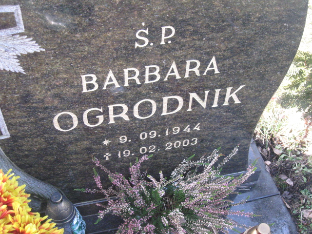 Barbara Ogrodnik 1944 Katowice - Grobonet - Wyszukiwarka osób pochowanych