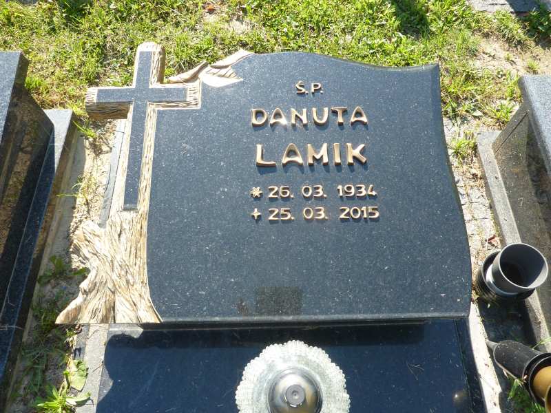 Danuta Lamik 1934 Katowice - Grobonet - Wyszukiwarka osób pochowanych