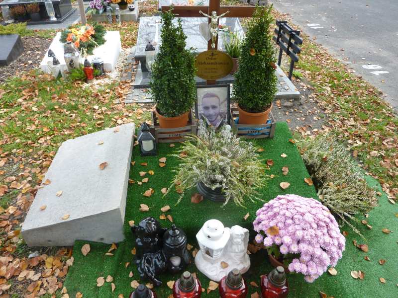 Oskar Aleksandrowicz 1993 Katowice - Grobonet - Wyszukiwarka osób pochowanych