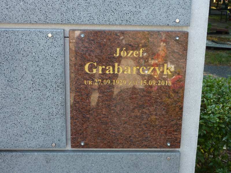 Grób Józef Grabarczyk